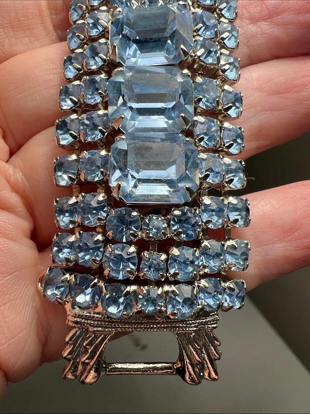 Vintage Brilliant Blue Crystal & Silver Bracelet with Safety Chain - Picture 11 of 16